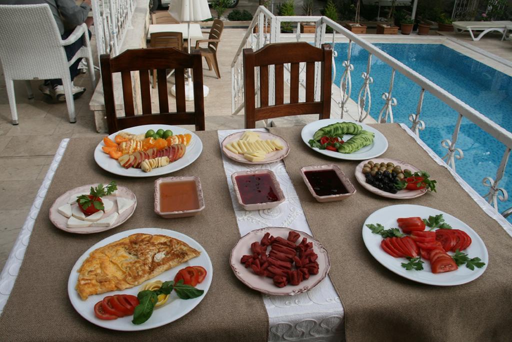 Urcu Hotel Antalya Exteriör bild